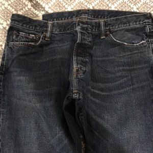 Men’s dark jeans